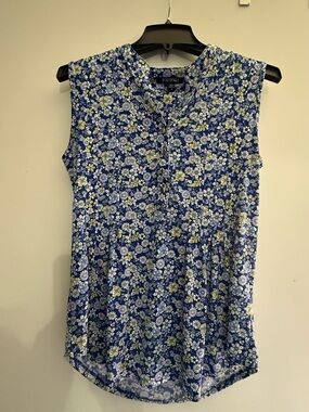 Roz & Ali Navy Blue Floral Sleeveless Top
